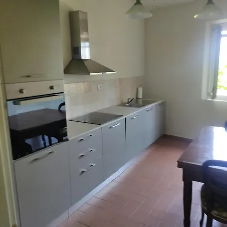 Дом отдыха Dependance In Albachiara Карминьяно