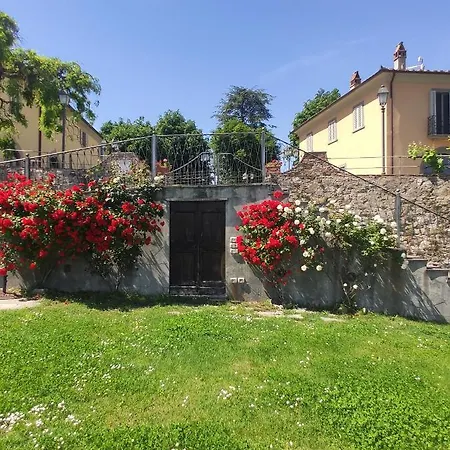 Dependance In Albachiara E Primaluce *