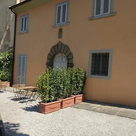 Casa vacanze Di Castello In Albachiara *