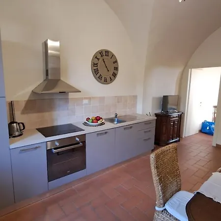 Di Castello In Albachiara *
